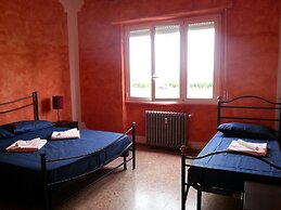 B b Oasis Passion Fiera - Triple Room With Wifi and Ac, External Bathr