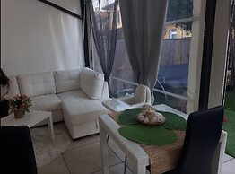 B b Oasis Passion Fiera - Triple Room With Wifi and Ac, External Bathr