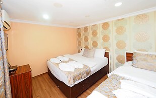 RENOVA OLD CiTY HOTEL