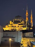 RENOVA OLD CiTY