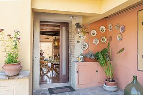 Superior Ground Floor Apartment With Pool View