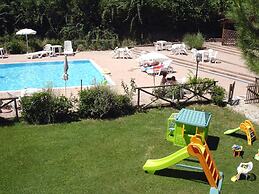 Superior Ground Floor Apartment With Pool View