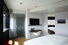 citizenM Seattle Pioneer Square