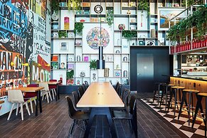 citizenM Seattle Pioneer Square