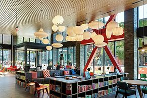 citizenM Seattle Pioneer Square