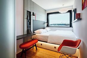 citizenM Seattle Pioneer Square