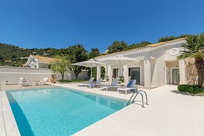 Kalami Beach - Villa Anastasia