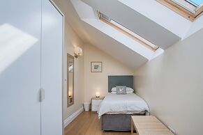 The Chaffhouse - 4 Bedroom - Llangennith