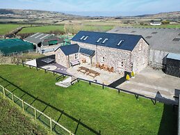 The Chaffhouse - 4 Bedroom - Llangennith