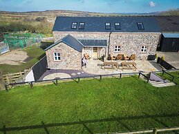 The Chaffhouse - 4 Bedroom - Llangennith