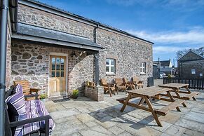 The Chaffhouse - 4 Bedroom - Llangennith
