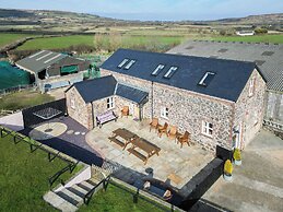The Chaffhouse - 4 Bedroom - Llangennith