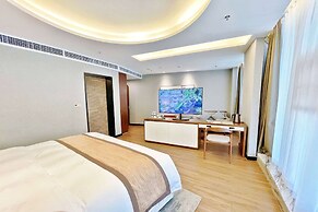 Howard Johnson By Wyndham Lake Serenity Hotel Neijiang