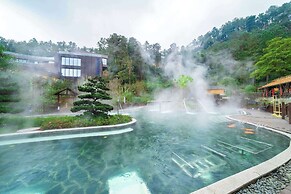 Howard Johnson By Wyndham Lake Serenity Hotel Neijiang