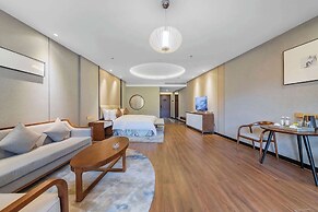 Howard Johnson By Wyndham Lake Serenity Hotel Neijiang