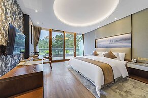 Howard Johnson By Wyndham Lake Serenity Hotel Neijiang