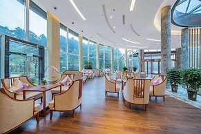 Howard Johnson By Wyndham Lake Serenity Hotel Neijiang