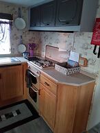 Cosy Static Caravan on East Mersea Island