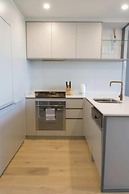 New Spacious 2 Bedroom With Gorgeous City Views