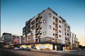 New Spacious 2 Bedroom With Gorgeous City Views