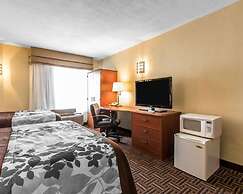 The Douillet by Demeure Hotels