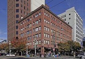 Reside Seattle Downtown, a Wyndham Residence