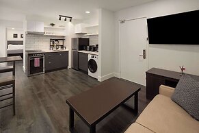 Reside Seattle Downtown, a Wyndham Residence