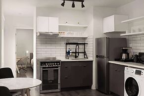 Reside Seattle Downtown, a Wyndham Residence