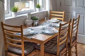 Stansted Airport & Bishops Stortford Town Centre Professional Apartmen