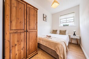 Stansted Airport & Bishops Stortford Town Centre Professional Apartmen