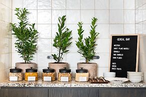 Hyatt Place Melbourne, Caribbean Park