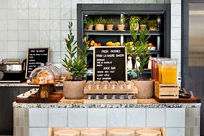 Hyatt Place Melbourne, Caribbean Park