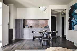 Hyatt Place Melbourne, Caribbean Park