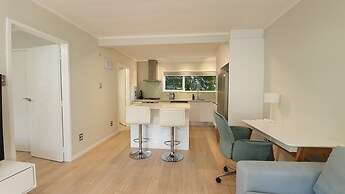 Herne Bay Gem Near Beach - Carpark