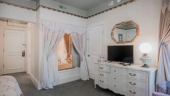 Heber Senator Bed and Breakfast