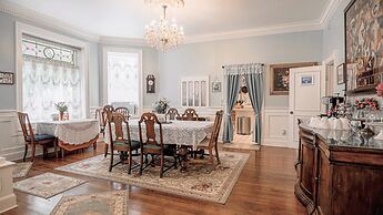 Heber Senator Bed and Breakfast