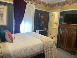 Heber Senator Bed and Breakfast