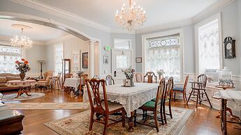 Heber Senator Bed and Breakfast