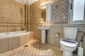 Agios Stefanos Bay - Villa Maria