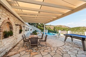 Agios Stefanos Bay - Villa Maria