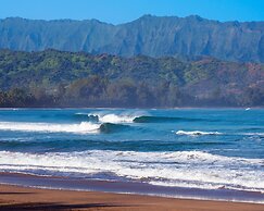 Hanalei Dream 5 Bedroom Home by RedAwning