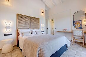 Agios Stefanos Bay - Villa Dimitris