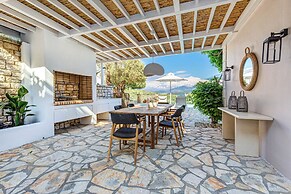 Agios Stefanos Bay - Villa Dimitris