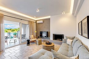 Agios Stefanos Bay - Villa Dimitris