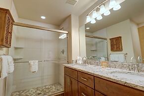 Prospector Point E 4br 3.5ba 4 Bedroom Townhouse by RedAwning