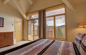 Prospector Point E 4br 3.5ba 4 Bedroom Townhouse by RedAwning