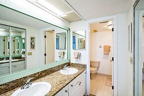 Magnificent Gulf Front Condo Located Directly On The Ocean! 2 Bedroom 