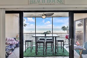 Magnificent Gulf Front Condo Located Directly On The Ocean! 2 Bedroom 