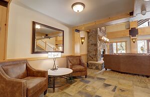 Spacious Copper Springs Condo Surrounded by Beautiful Views - CS431 by