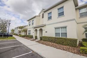 Brenda's Storey Lake Resort Townhome 4 Bedroom Townhouse by Redawning